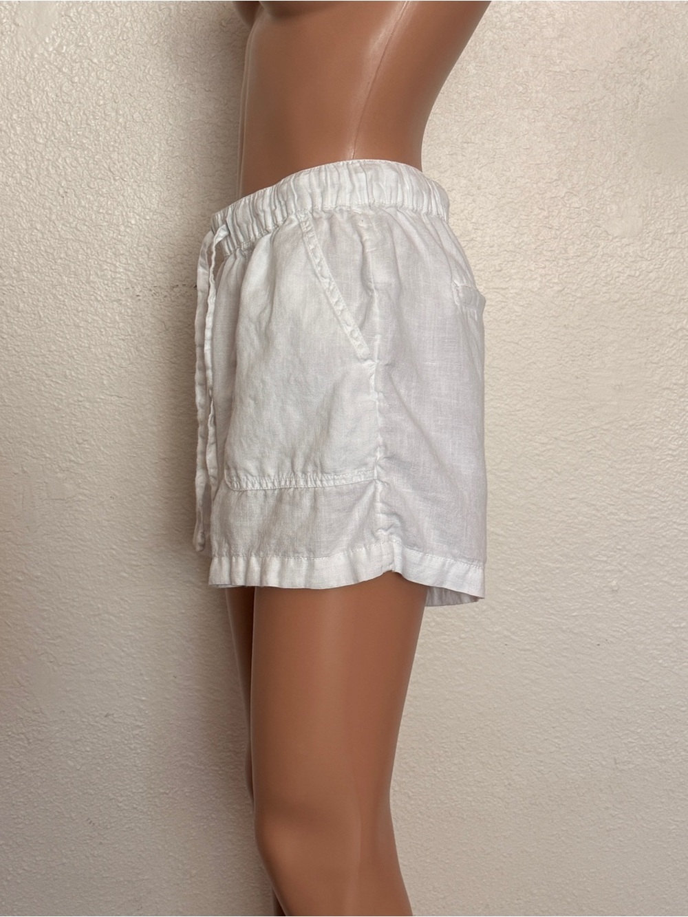 Tahari White 100% hemp shorts sz S Summer Coastal Casual Preppy - Picture 6 of 9